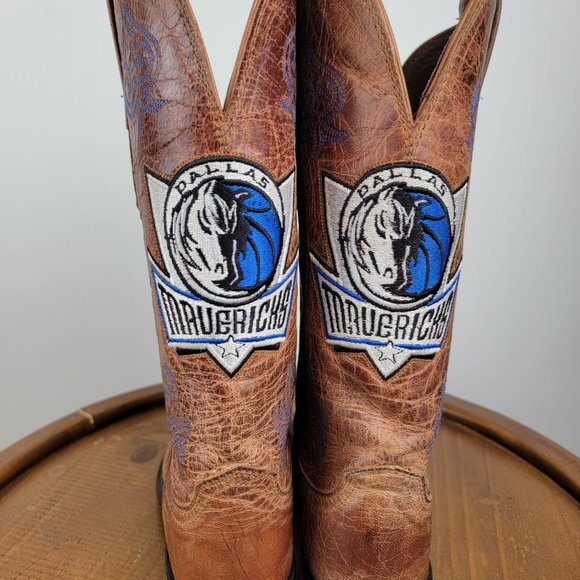 Brand new Lucchese NBA Dallas Mavericks boots Women 8.5B - Picture 2 of 7